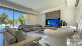 white house San Carlos De Bariloche